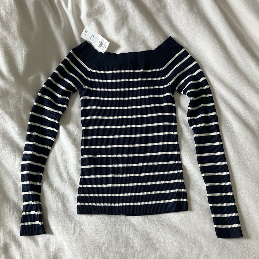 NWT Abercrombie striped off the shoulder sweater S